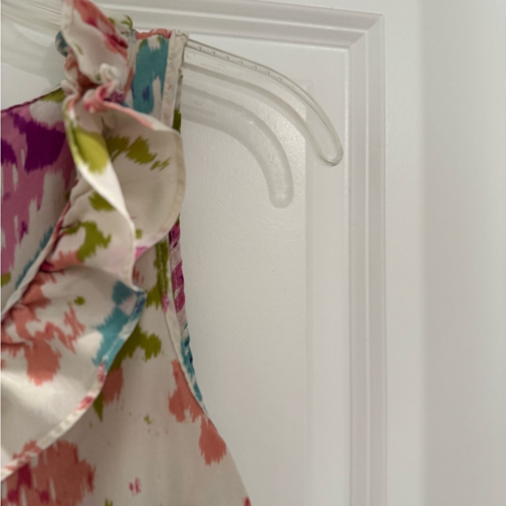 Trinity Colorful Floral Sleeveless Blouse - Picture 6 of 8